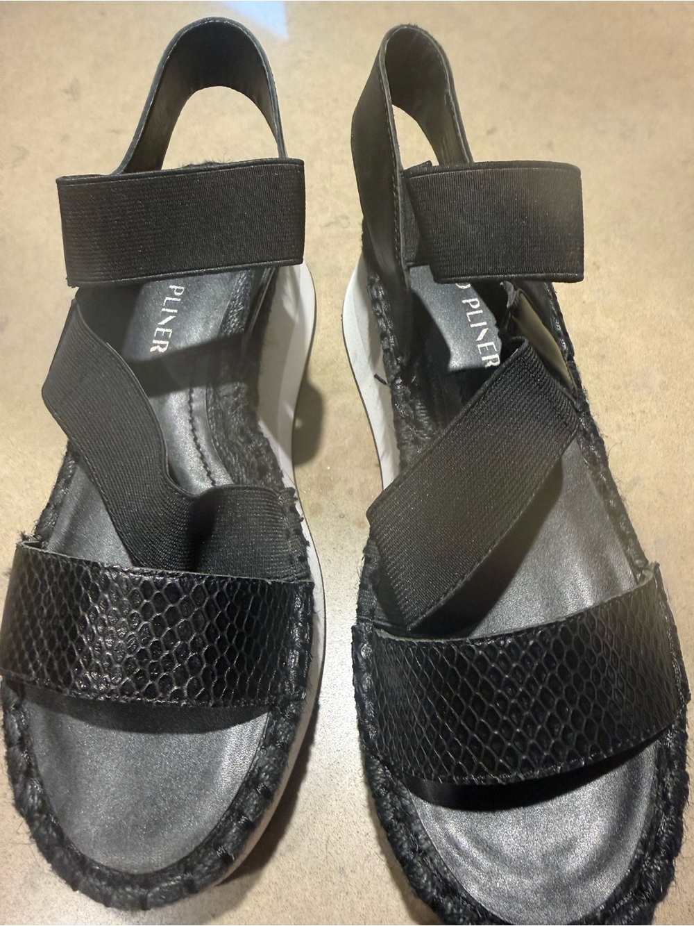 Donald J Pliner Black Elastic Strap Women’s Sandals